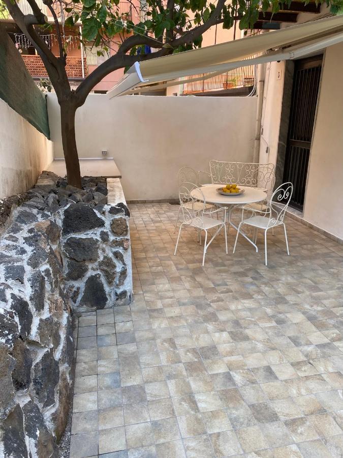 Cortile Mongibello Катанія Екстер'єр фото