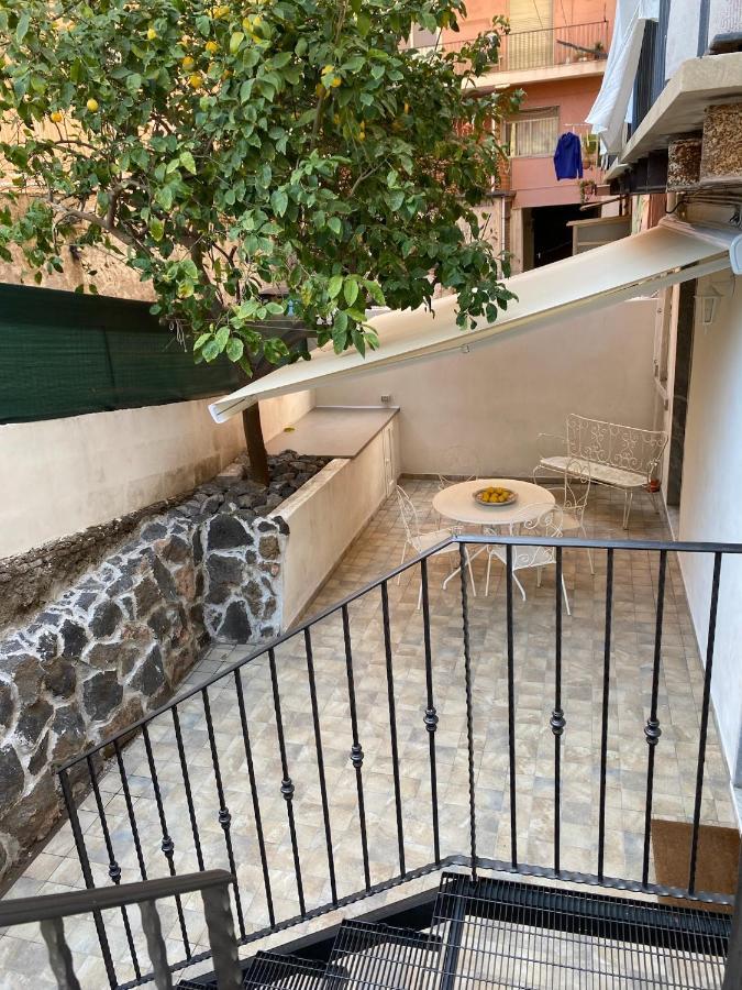 Cortile Mongibello Катанія Екстер'єр фото